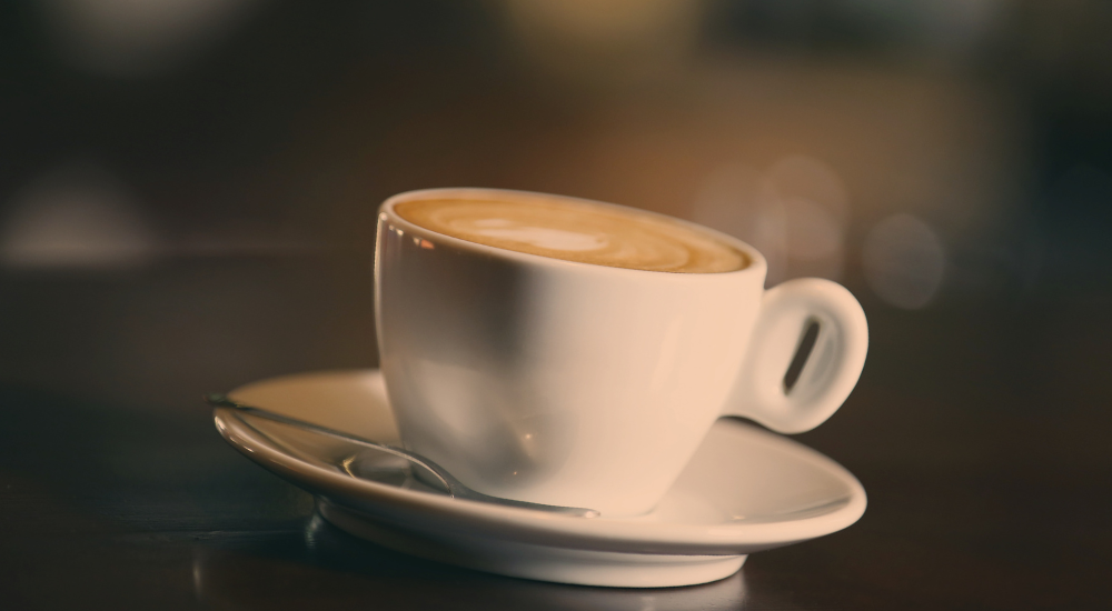 cafeteira dolce gusto qual a melhor ou 3 coracoes